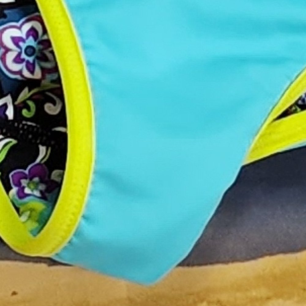 Athleta Tankini, Rashguard & Reversible Bikini Bottom Bundle sz L EXCELLENT - Picture 13 of 16